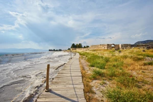 Porównanie: wynajem mebli używanych vs nowych — zalety i wady